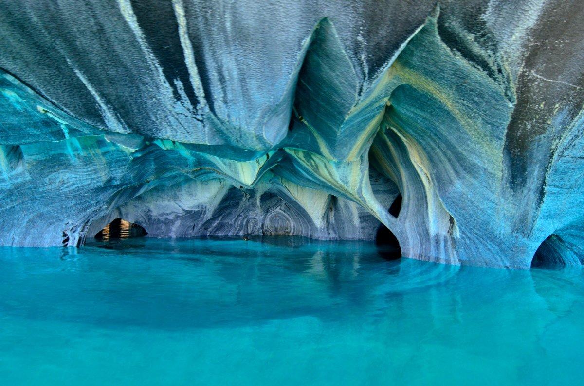 «غارهای مرمر» در شیلی (عکس)