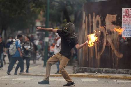 مصادره جنرال موتورز و ادامه اعتراضات در ونزوئلا