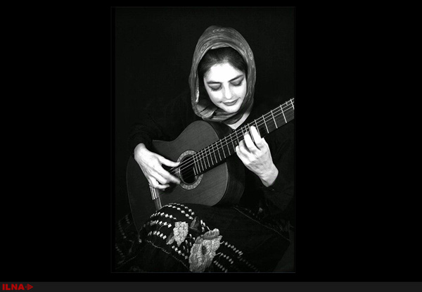 اجرای قطعات جهانی در رسیتال گیتار کلاسیک لیلی افشار