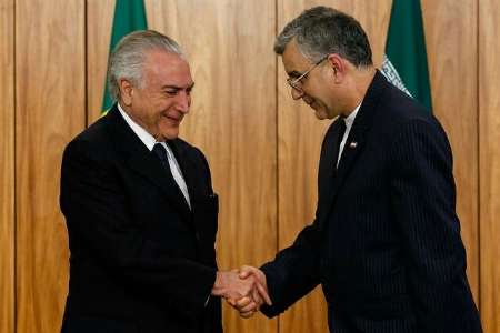 سفیرایران در برزیل استوارنامه خود را به رئیس جمهوری این کشور تسلیم کرد