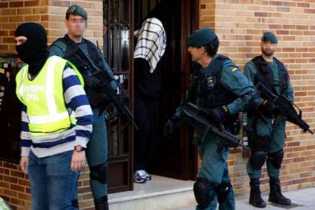 تبلیغات اینترنتی دلیل بازداشت 30 درصد داعشی ها در اسپانیا
