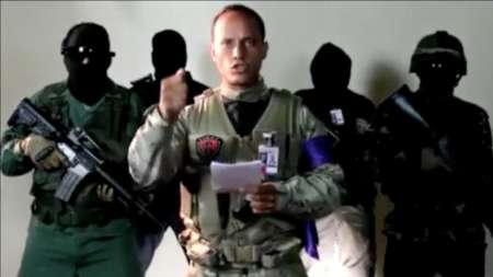 خلبان مهاجم به ساختمان دیوان عالی‌ ونزوئلا:باید با سلاح ها بجنگیم