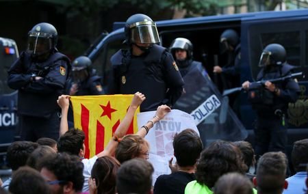 تظاهرات گسترده مردم اسپانیا در حمایت از کاتالونیا