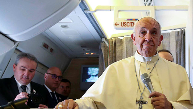 ابراز نگرانی شدید پاپ از احتمال بالای یک جنگ هسته‌ای