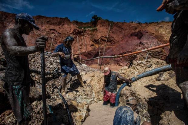 18 معدنکار غیرقانونی در ونزوئلا در درگیری با ارتش کشته شدند