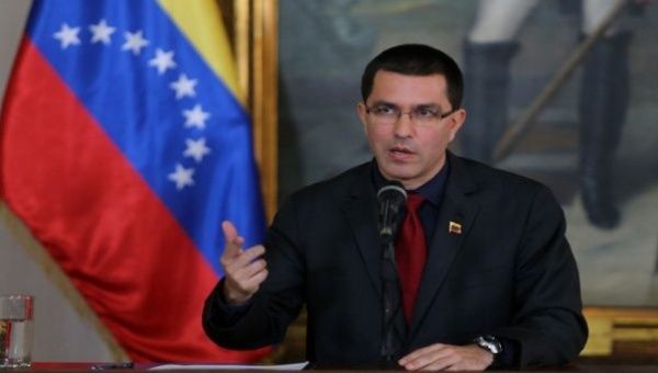 انتقاد ونزوئلا از سیاستهای مداخله جویانه آمریکا و اسپانیا