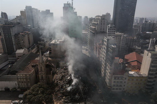 44 مفقود در حادثه فروریختن ساختمانی در برزیل