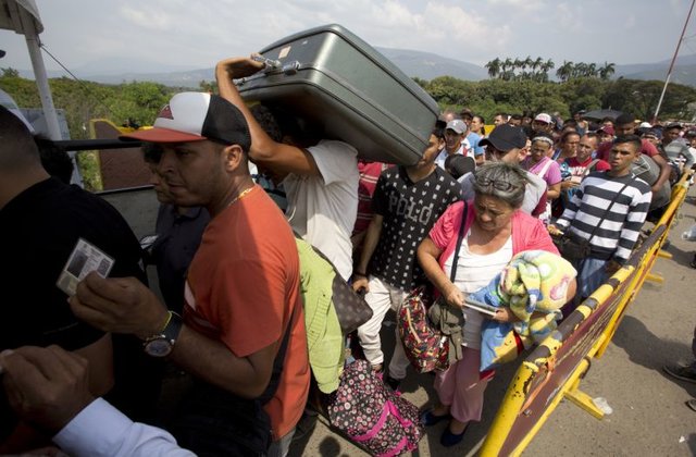 سازمان ملل به دنبال کمک ۷۳۸ میلیون دلاری به همسایگان ونزوئلا