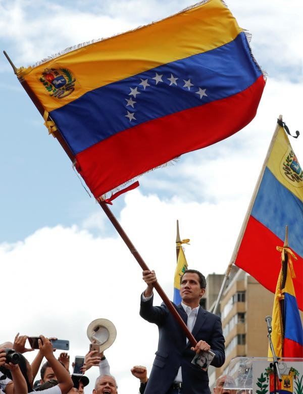 گزارش جدید از ونزوئلا: اینجا هیچکس برای گفتگوی صوری آماده نیست