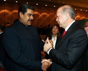 آخرین خبرها از کودتای ونزوئلا / اعلام حمایت اردوغان از مادورو: برادرم کنارت هستیم 