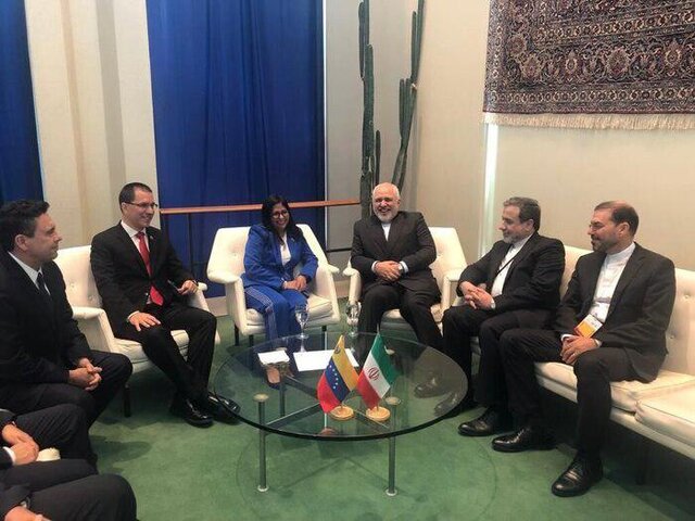 رایزنی ظریف با معاون رئیس‌جمهور ونزوئلا درمورد آخرین تحولات این کشور