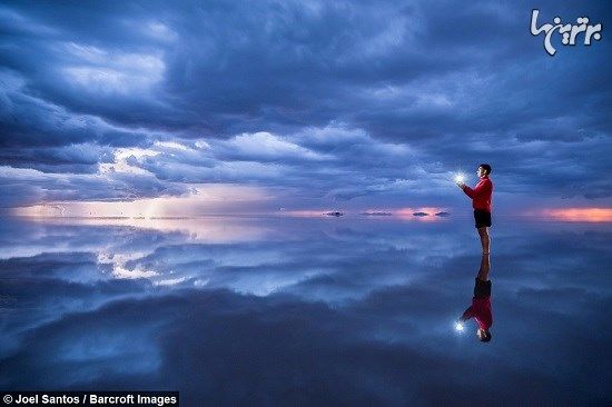 انعکاس آسمان در بزرگترین دشت نمک جهان