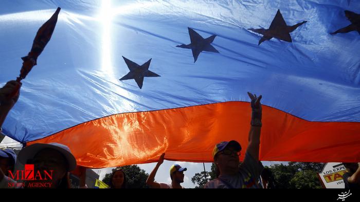 نگاهی به وضعیت بحرانی ونزوئلا/چرا کاراکاس به مرز ورزشکستی رسید؟ 