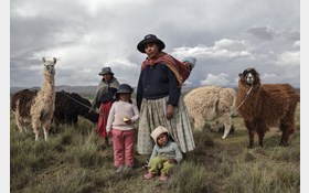 یک خانواده چوپان در قاب تصویر نشنال جئوگرافیک
