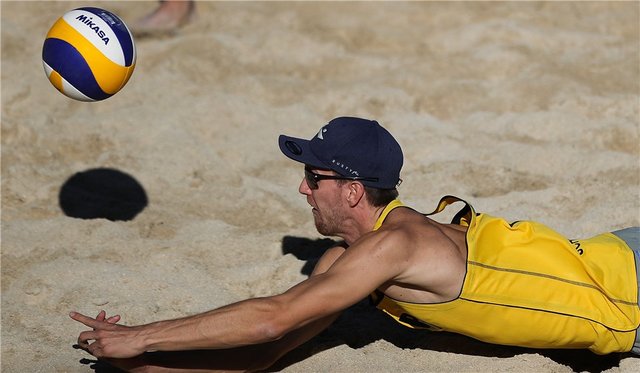 شکست والیبال ساحلی ایران از برزیل