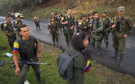 شورشیان زندانی فارک لب‌های خود را دوختند