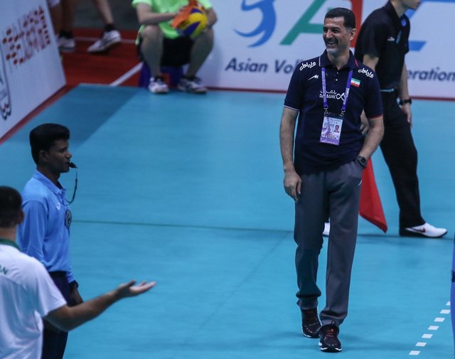 عطایی: عملکرد امیدهای جهان قابل قبول است