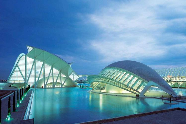 راهنمای سفر به والنسیا، اسپانیا (+عکس)