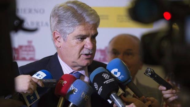 وزیرخارجه اسپانیا خواهان اجازه سفر به همسر رهبر مخالف دولت ونزوئلا شد