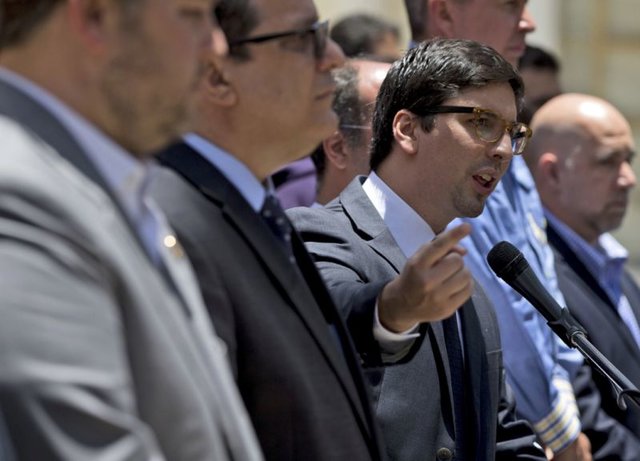 رهبر ممنوع‌الخروج مخالفان ونزوئلا به سفارت شیلی پناهنده شد