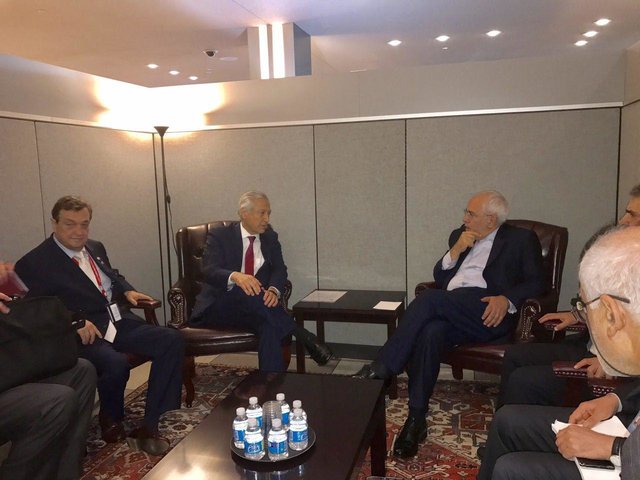 تاکید وزیران امور خارجه ایران و شیلی بر گسترش روابط دو جانبه