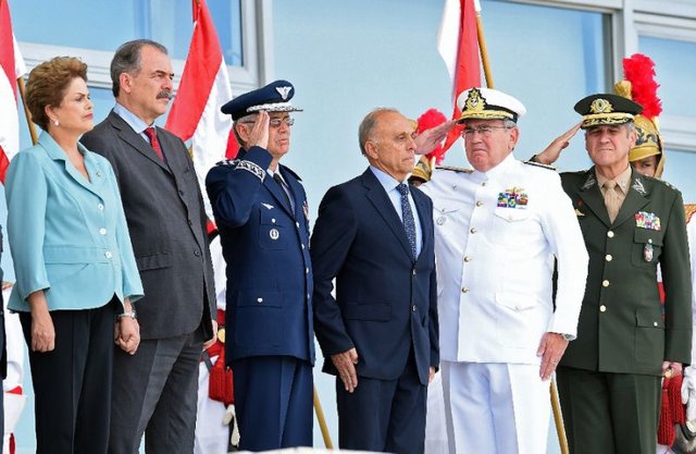 جنجال در برزیل پس از سخنان یک ژنرال درباره احتمال دخالت در بحران فساد