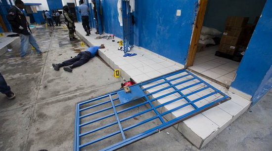 شورش زندانیان در ونزوئلا ۱۱ کشته برجا گذاشت