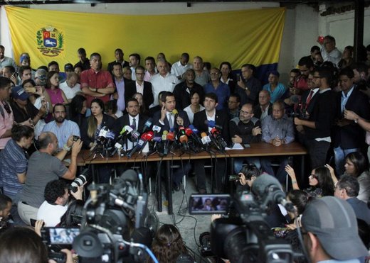 دلایل شکست کودتا علیه مادورو چه بود؟