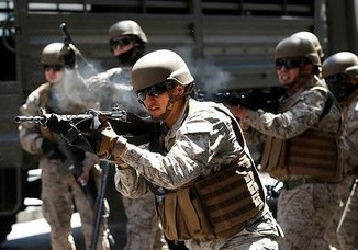 پلیس شیلی با تظاهرکنندگان درگیر شد